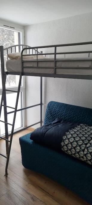 Appartement Tres Lumineux Egat Exteriör bild
